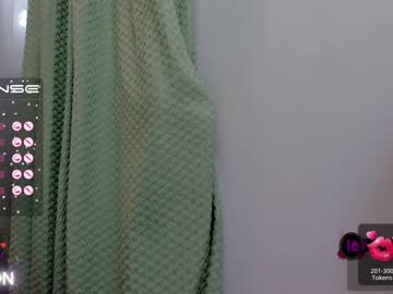 webcam girl anyarayne live cam image #4068593