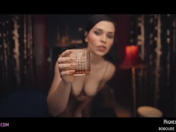 webcam girl lucieoude_ live cam image #1974574