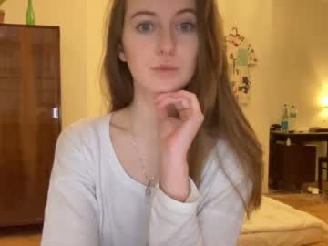webcam girl classyandgirly live cam image #909000