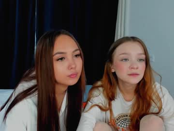 webcam couple hinesarline live cam image #2724829