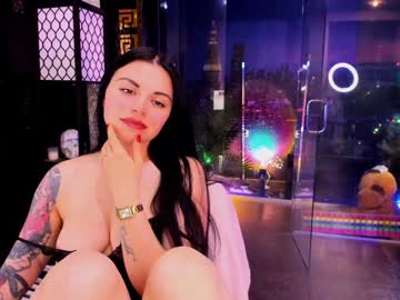 webcam girl alma_pearl live cam image #12624231
