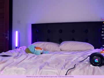 webcam girl awondrr live cam image #4773688