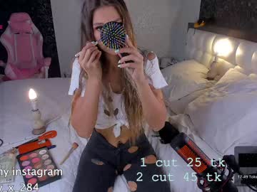 webcam girl queenafina live cam image #6672779