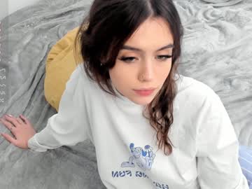 webcam girl connieambes live cam image #7379815