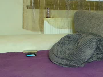 webcam girl pbsteve live cam image #10462071