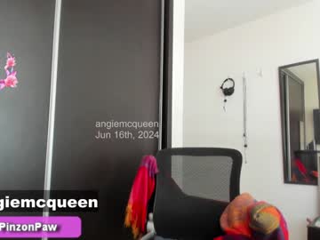 webcam couple angie_mcqueen live cam image #9681696