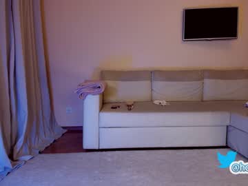 webcam girl hollyextra live cam image #4109639