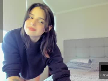 webcam girl yourfreakygirl live cam image #10279841