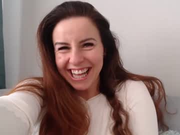 webcam girl emerald_kittycat live cam image #1549785