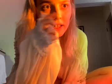 webcam girl holydori live cam image #1914009