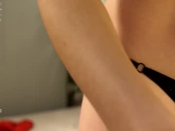 webcam girl ronny_ponny live cam image #8038532