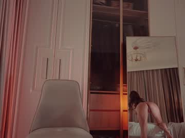 webcam girl miladystarlight live cam image #12751810
