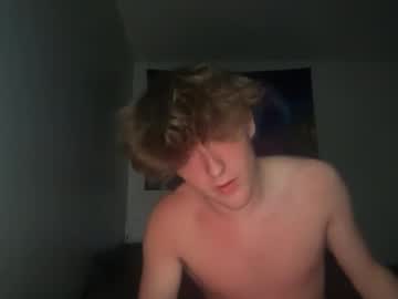 webcam man carterwilliaams live cam image #12805310