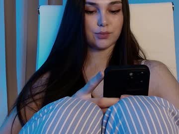 webcam girl hollyextra live cam image #12681202