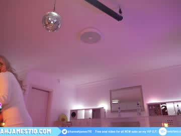 webcam girl hannahjames710 live cam image #2103475