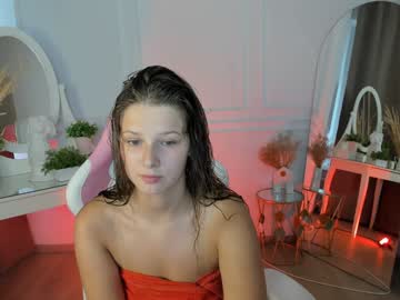 webcam girl katie_dierse live cam image #10303532