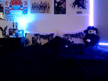 webcam girl xlunaskye live cam image #8546991
