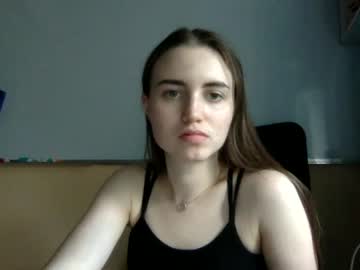 webcam girl adriana_dreams live cam image #2928834