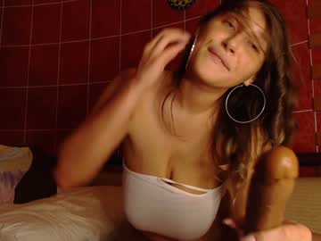 webcam girl highlemonsss live cam image #2145394