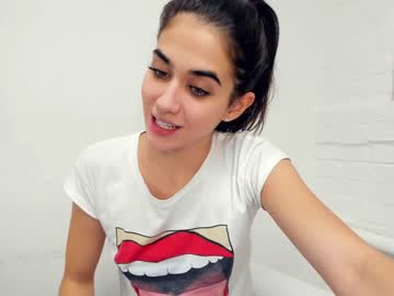 webcam girl mary_dall live cam image #368578