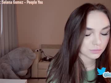 webcam girl hollyextra live cam image #2690395