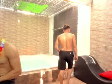 webcam man badguyss_bisex live cam image #6244125