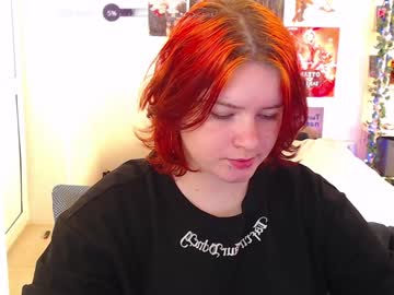 webcam girl cherry_night666 live cam image #10638952