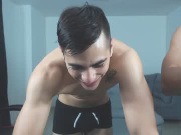 webcam man willhottwil1 live cam image #8144151