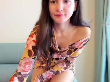 webcam girl elaanna live cam image #10700739