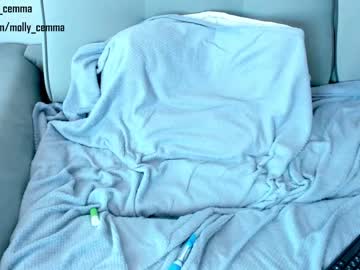 webcam girl broken_but_cute live cam image #2709551