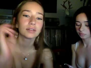 webcam girl avababexoxoxo live cam image #5600995