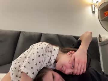 webcam couple luis7777hui live cam image #8811781