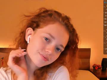 webcam girl olivia_garden live cam image #3530043