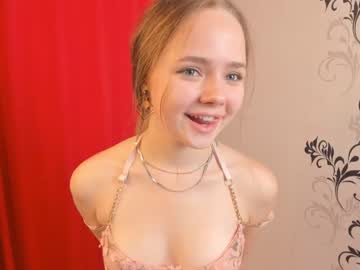 webcam girl mila_milka_ live cam image #6931233