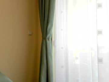 webcam girl elaanna live cam image #9947943