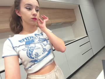 webcam girl ehotlovea live cam image #4934981