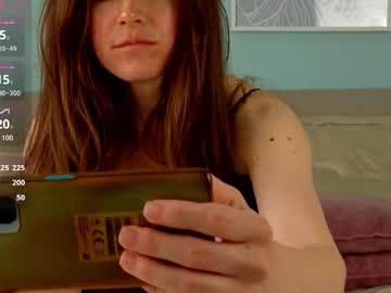 webcam girl miss_ur_kiss live cam image #12432546