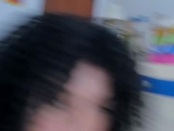 webcam girl naomigarcia live cam image #11832979
