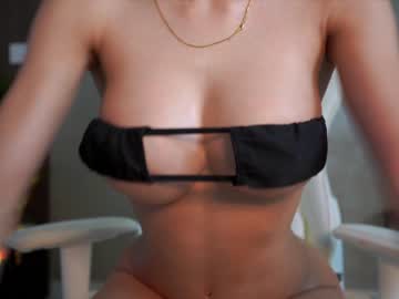 webcam girl xoxo_emma live cam image #2727276