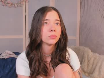 webcam girl flirtykitty_ live cam image #10515273