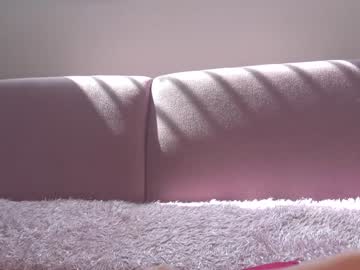 webcam girl xtina__ live cam image #2707504