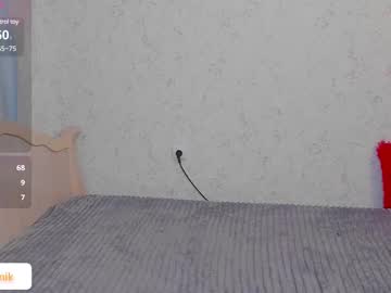 webcam girl nika_tailor live cam image #12465578