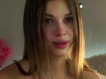 webcam girl a_whole_eternity live cam image #11124067
