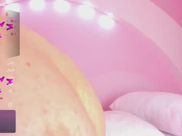webcam girl emilylittle live cam image #7394781
