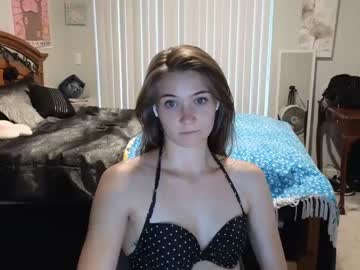 webcam girl katynowhere live cam image #7203065
