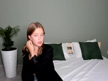 webcam girl grace_barton live cam image #6659684