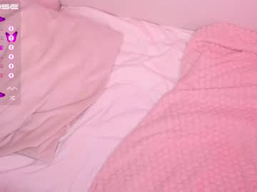 webcam girl aveksmr live cam image #4372956