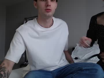 webcam couple eric_and_nicole live cam image #4324943