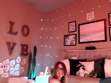 webcam girl aubrilee live cam image #1880067