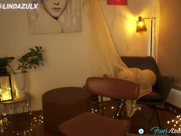 webcam girl lindabluee live cam image #6931453